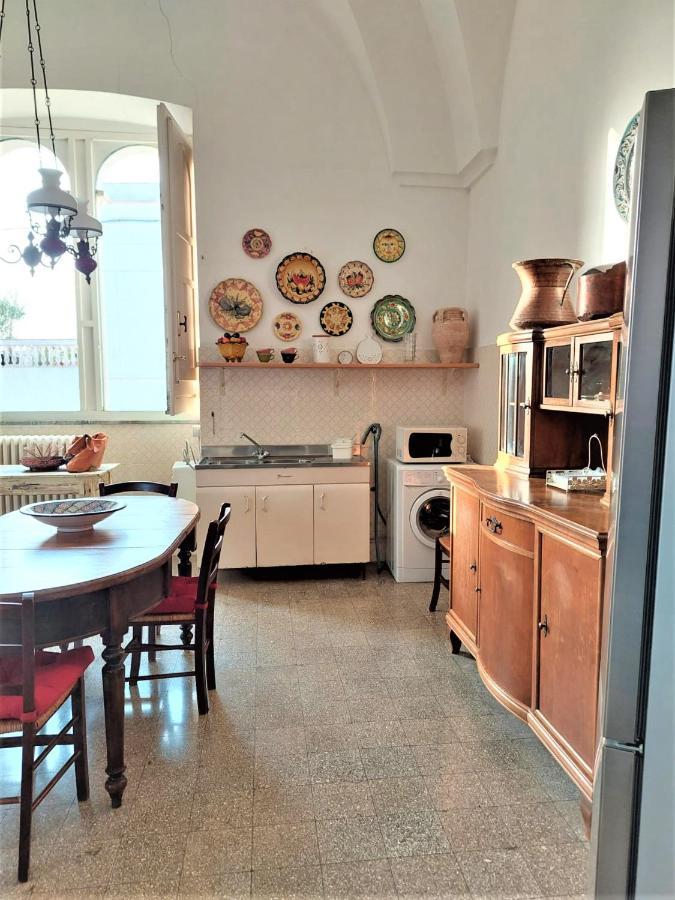 Villa nel Salento - Ampie camere e giardino, fino a 9 persone Barbarano del Capo Esterno foto