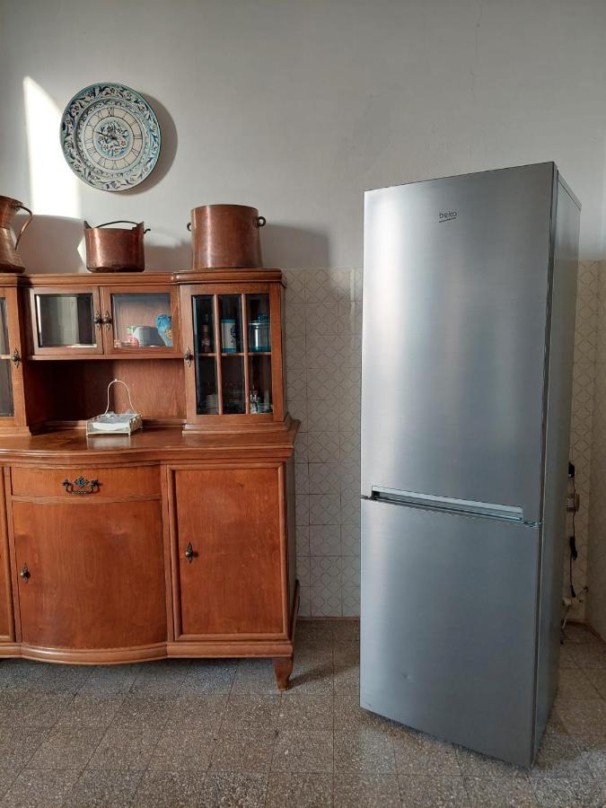 Villa nel Salento - Ampie camere e giardino, fino a 9 persone Barbarano del Capo Esterno foto